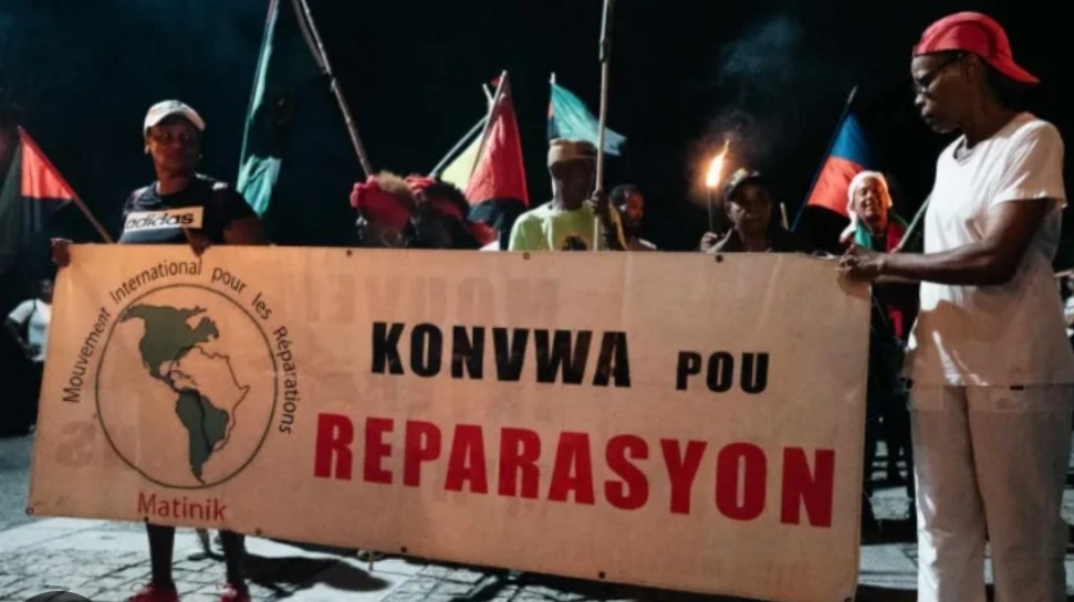 « Pas coupables, mais comptables » : aux Antilles, la bataille politique pour les réparations de l’esclavage ressurgit